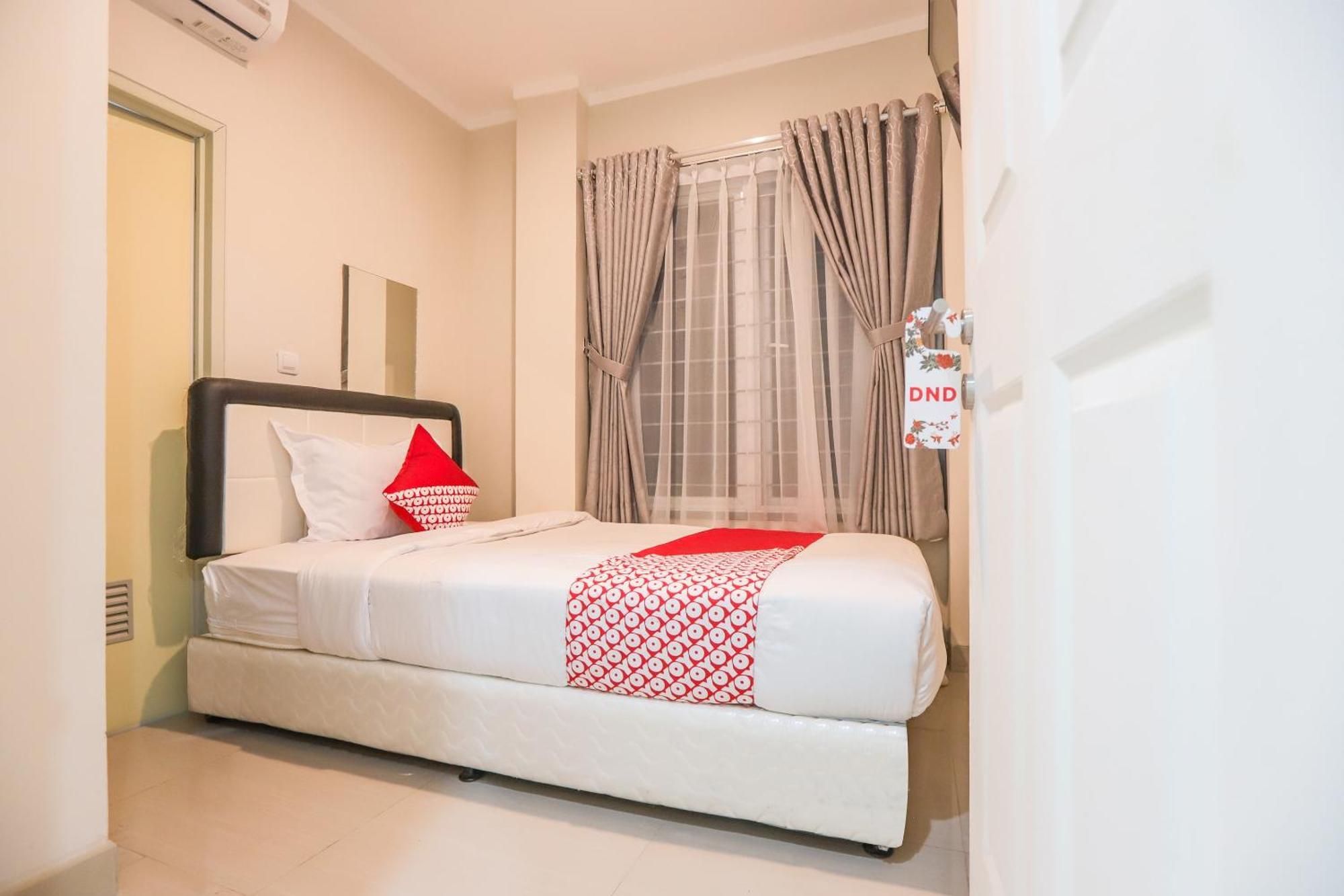 Oyo 387 Alfa Guest House Tegal  Eksteriør bilde