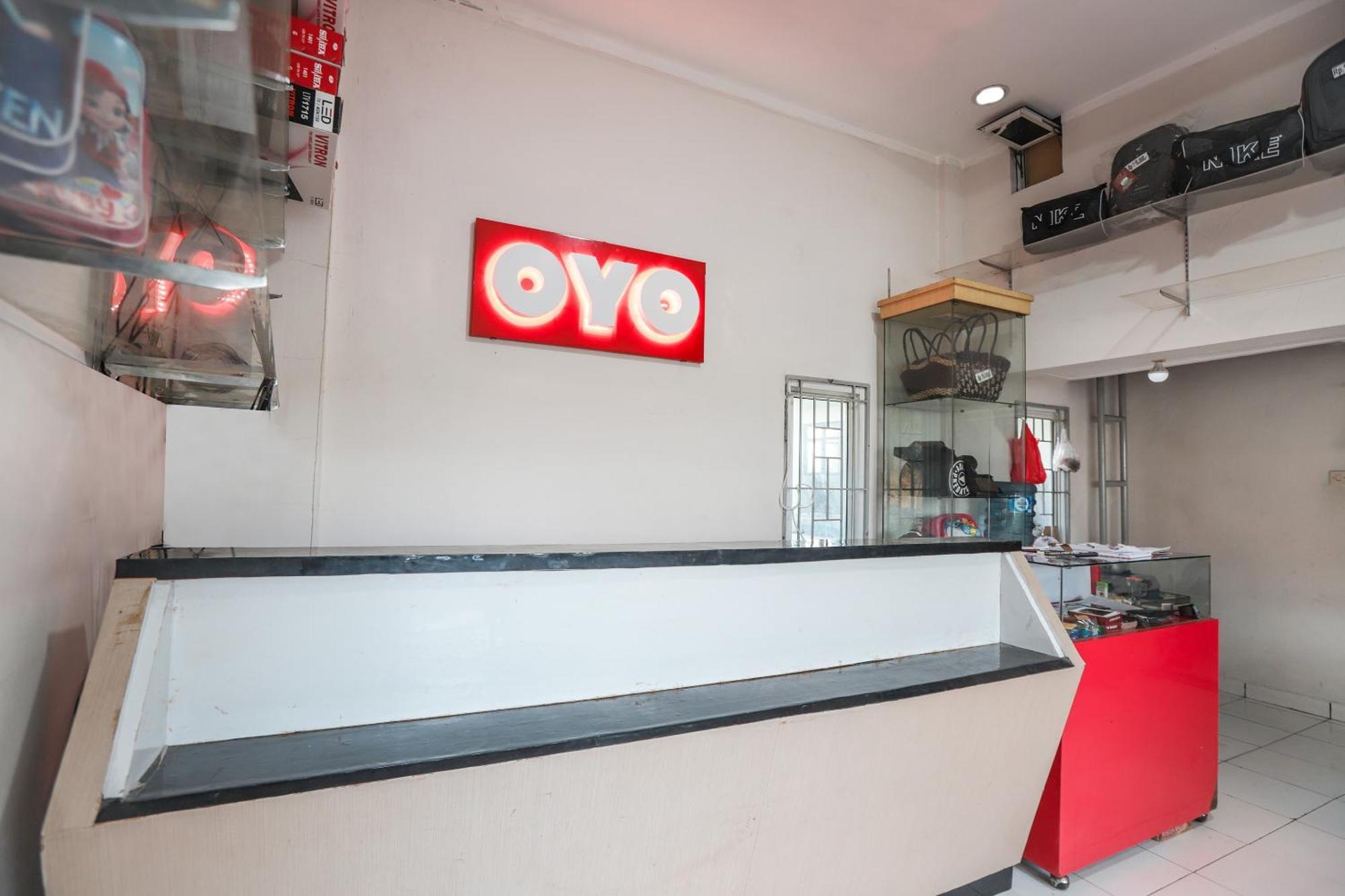 Oyo 387 Alfa Guest House Tegal  Eksteriør bilde