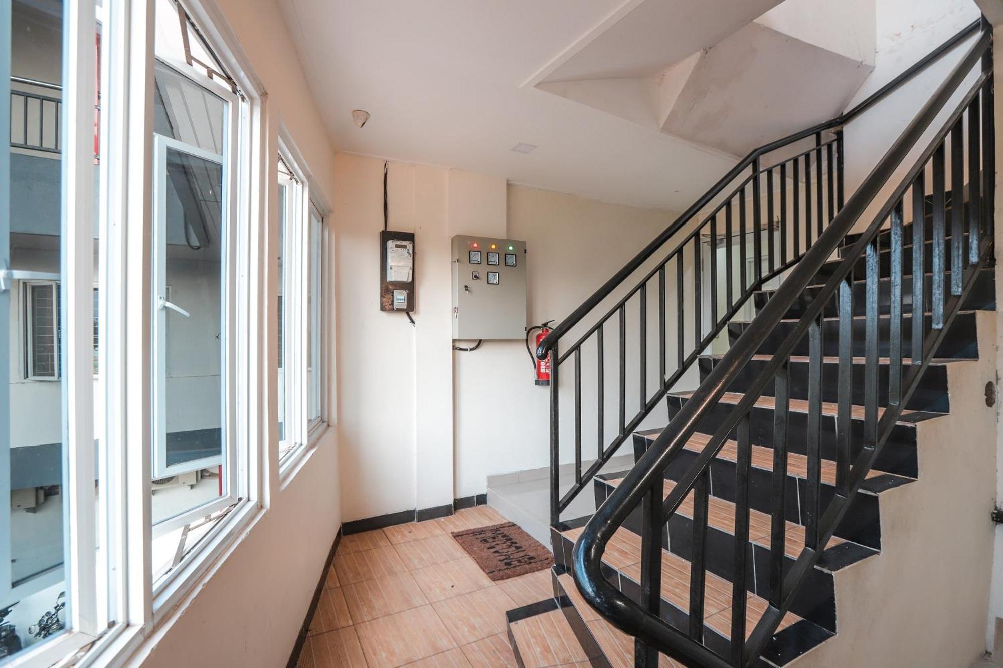 Oyo 387 Alfa Guest House Tegal  Eksteriør bilde